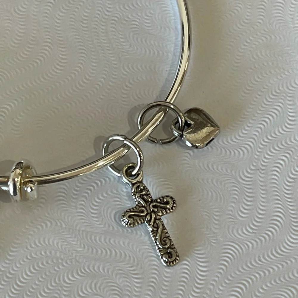 First Communion Bracelet with charms handmade NWOT